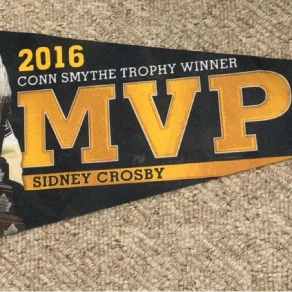 Sidney Crosby 2016 Stanley Cup Champions MVP NHL Pennant Felt New With Tag